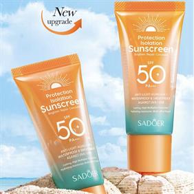 تركيبات-اين-محصول-به-گونه-اى-طراحى-شده-كه-علاوه-بر-محافظت-از-پوست،-باعث-بهبود-خاصيت-ارتجاعی-و-كاهش-چین-و-چروکهای-سطحی-پوست-نيز-می-شوند-